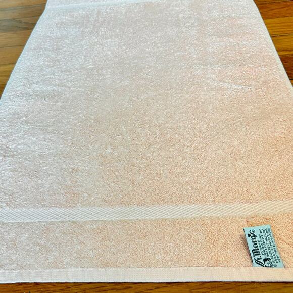 Vintage St. Mary’s Peach Hand Towel – 16” x 25.5”, 100% Cotton, Made in USA - Picture 8 of 13